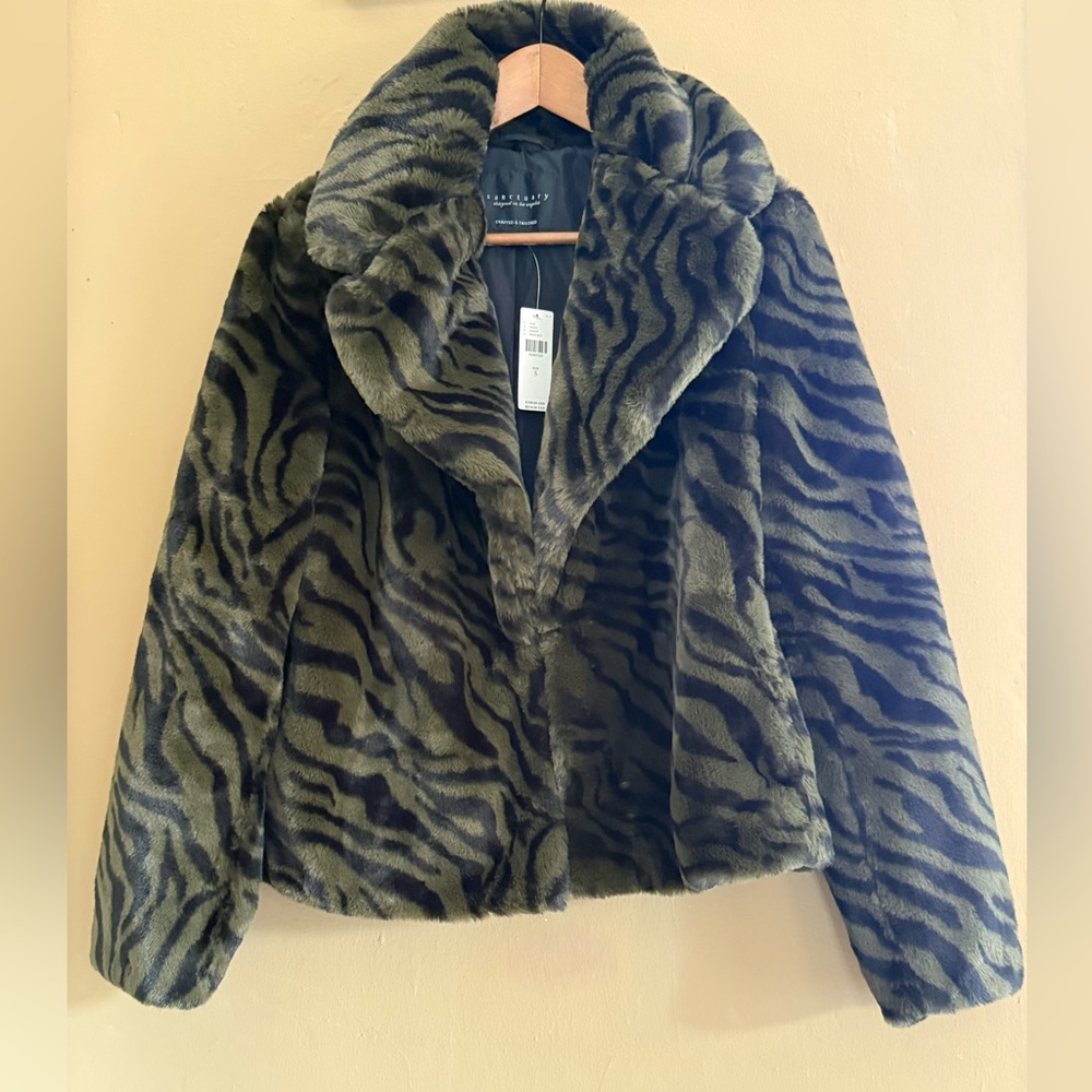 Sanctuary Zebra Faux Fur Jacket in Green-Olive and Black